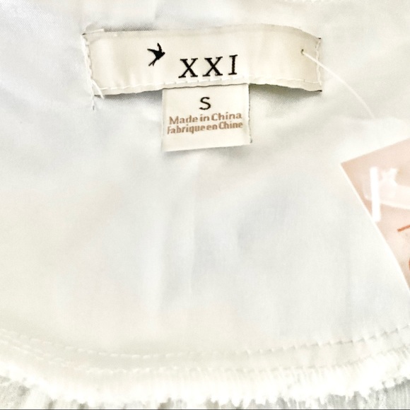 🆕 Ivory F21 Sleeveless Satin Tie Tunic Top NWT - Picture 6 of 7